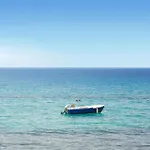 2 Bedroom Beautiful In Apartment Olia Speciosa